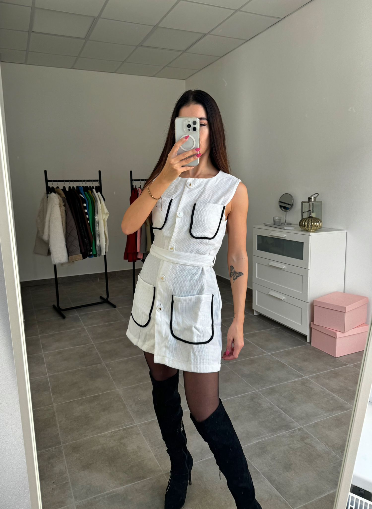 Biele šaty bez rukávov s viazaním v páse | Ivory