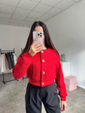 Krátke červené sako so zlatými gombíkmi | Ruby Chic
