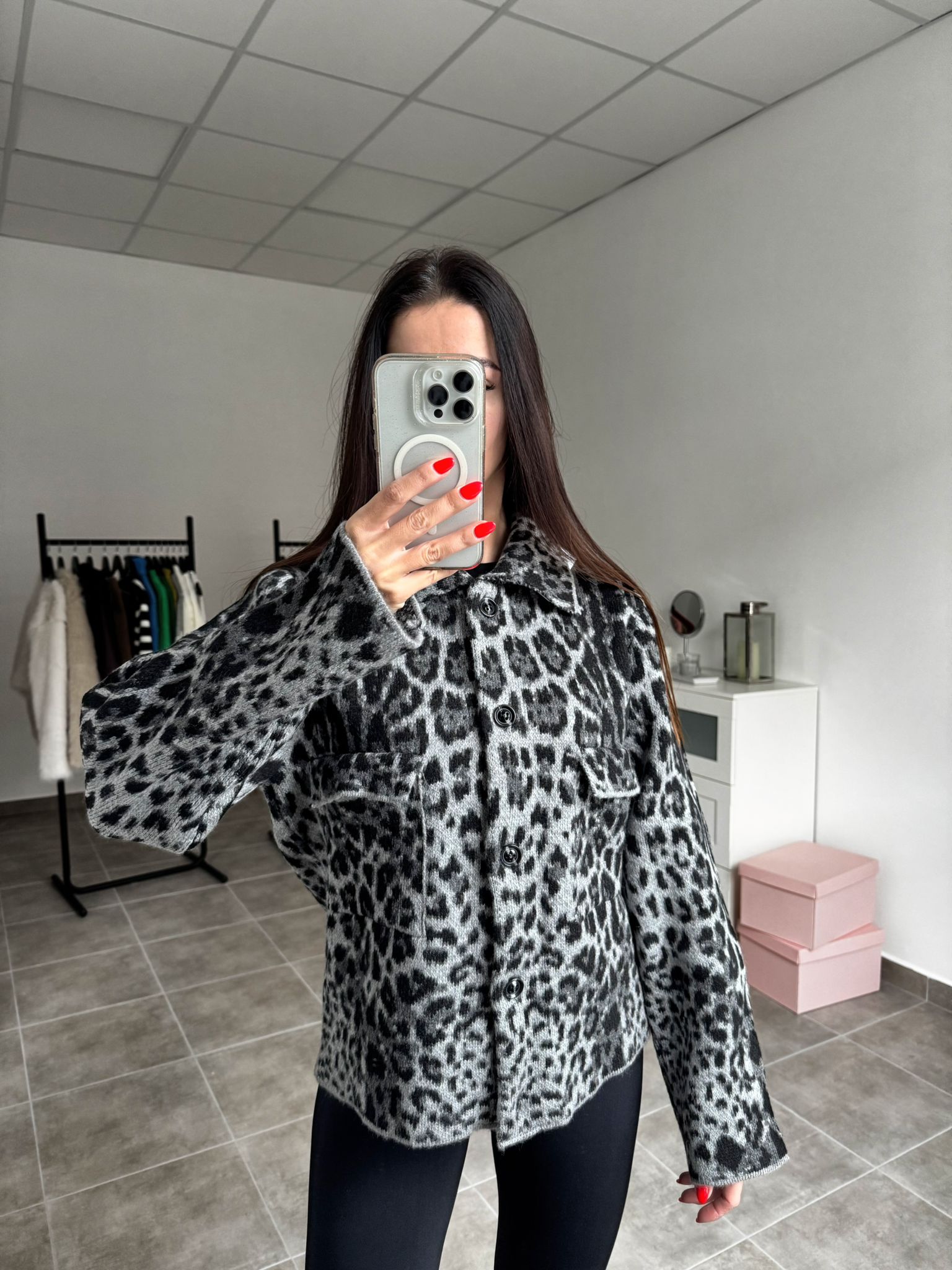 Pletený sveter s leopardím vzorom | Wilda