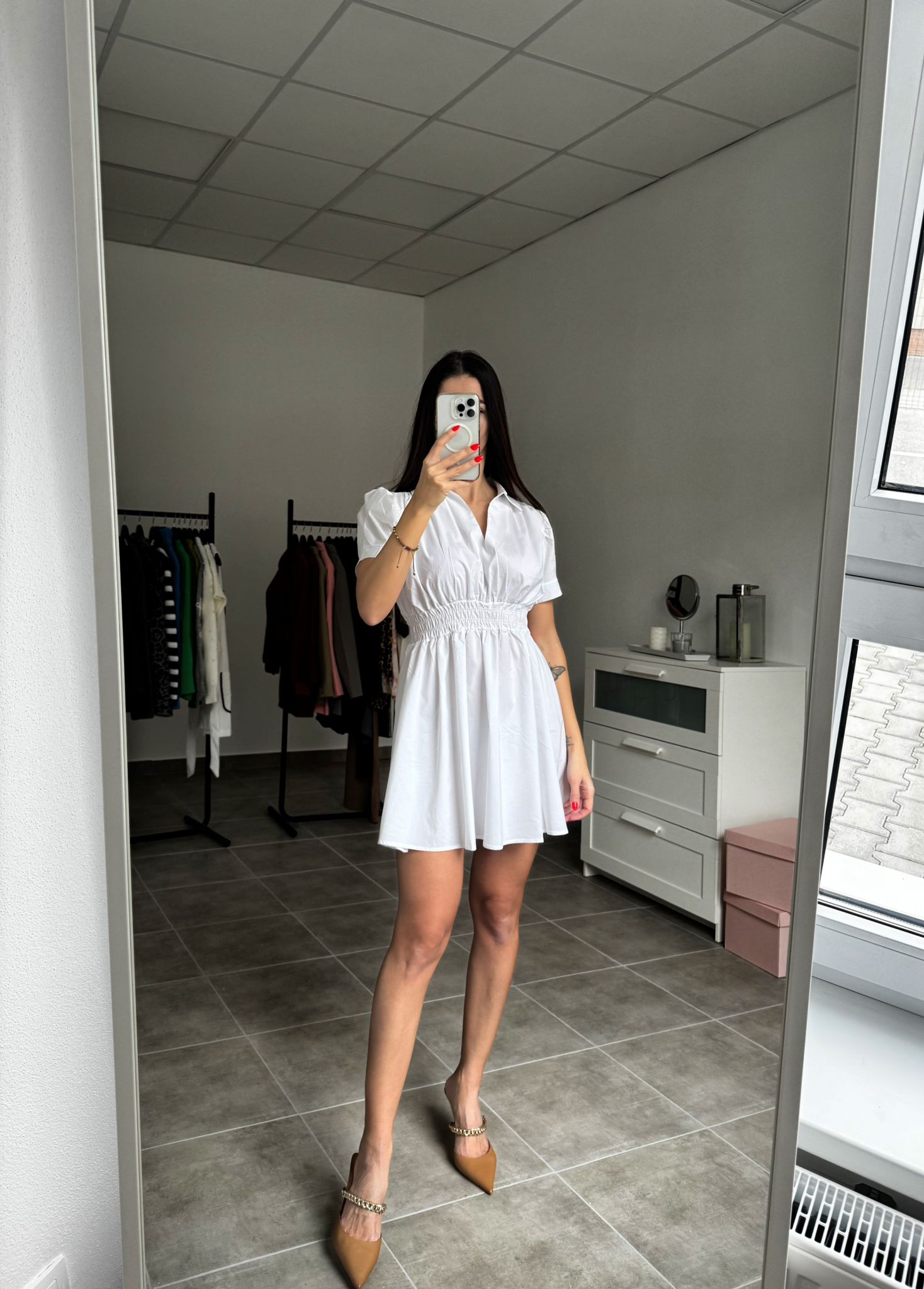 Krátke biele letné šaty bavlnené | Summera