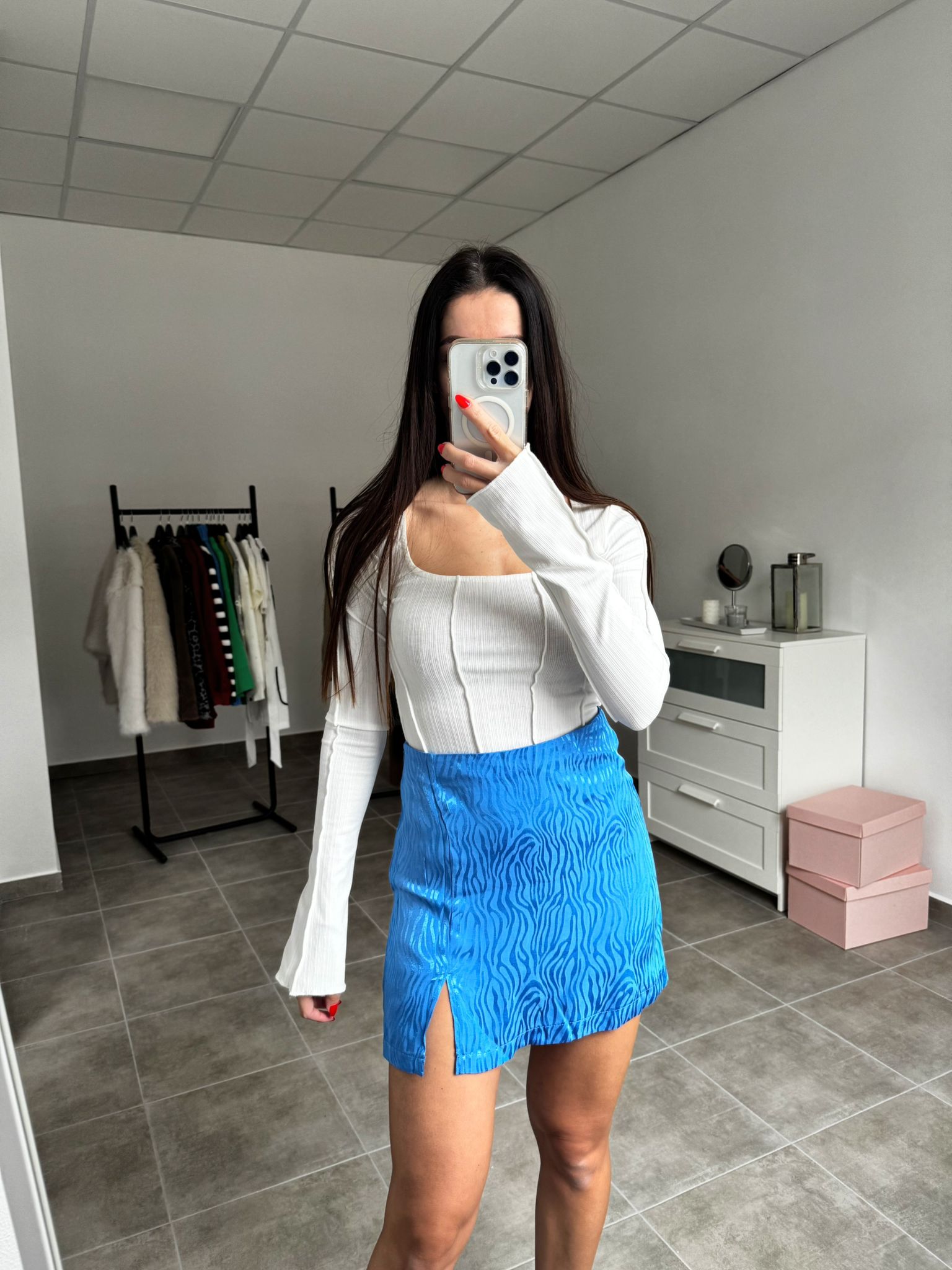 Vzorovaný skort tigrovaný modrý na zips | Tigra